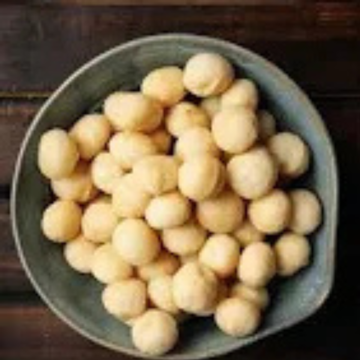 Macadamia Nuts Giri (Premium Quality)